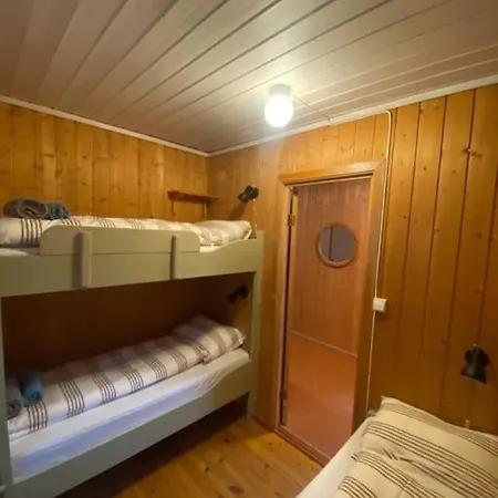 Base Camp Holiday home Strond